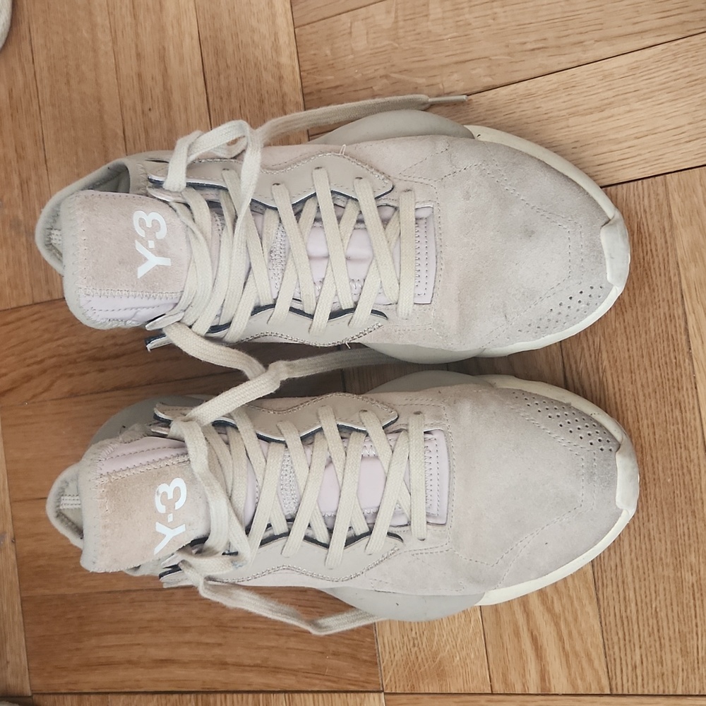 Y3 men 7 /women 40